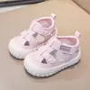 Sandálias de Verão Atacado para Bebês e Crianças Pequenas com Tiras de Velcro, Calçados de Praia com Solado Macio para Meninos e Meninas, Sandálias Vazadas com Solado Macio para Comércio Exterior