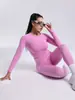 Conjunto de yoga sexy de venda quente transfronteiriço para primavera e verão, roupa de yoga para treino físico, leggings esportivos sem costura para levantamento de bumbum para mulheres
