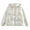 Comercio exterior transfronterizo ropa de mujer europea y americana 2024 otoño e invierno nueva ropa de mujer cara brillante plateada sensación de piel chaqueta acolchada de algodón gruesa chaqueta acolchada de algodón con capucha