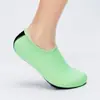 Calcetines de Buceo Cómodos para Hombres y Mujeres de Comercio Exterior Transfronterizo, Suela Granulada Antideslizante, Calcetines de Playa Simples y Elegantes Respetuosos con la Piel, Personalizables