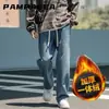 Jeans Masculino Verão 2024 Tendência Estilo Hong Kong Carta Personalizada Hip-Hop Ins Moda High Street Tendência Cool Calças Compridas