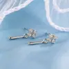 Plata de Ley 925 Chapada en Oro de 18K Diamante Incrustado Trébol de Cuatro Hojas Gota de Agua Borla Colgante Exquisito Pendientes Estilo Coreano Simple Elegante Versátil