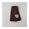 Versión Coreana 2025 del Nuevo Conjunto de Dos Piezas de Bufanda y Guantes de Oso para Niños, Invierno, Lindo, Estilo Ins, Traje de Oso Jacquard