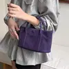 Bolso de mano de cuero genuino para mujer 2026 nuevo estilo vintage bolso tote de piel de vaca nicho versátil retro bolso pequeño de hombro cruzado