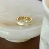 Anel de Pérola Design de Nicho Feminino Moda High-end Personalidade Ajustável Anel de Dedo Zircônia Anel Retrô Versátil