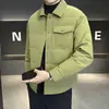 Jaqueta com Gola Camisa Pato Branco Inverno Masculino Marca da Moda Elegante Moda Roupas Leves Atacado Casual