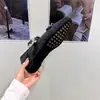 Calçado Médio Quente 2025 Salto Grosso Sapatilhas Sapatos Mary Jane Femininos Estilo Retrô Strass Outono e Inverno Mais Pelúcia Lã Bico Quadrado
