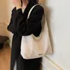 Bolso de Felpa de Lana de Cordero para Mujer 2026 Invierno Nuevo Estilo Moda Casual para Viajar Bolso de Hombro Único Bolso Tote de Gran Capacidad