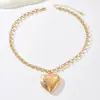 Collar Colgante Simple de Amor Transfronterizo Europeo y Americano Estilo Frío Retro Cadena para Clavícula en Forma de Corazón Fabricante Venta al por Mayor