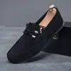 Zapatos Doudou Zapatos de Hombre Estilo Nuevo Primavera 2025 Suela Suave Perezosa Zapatos sin Cordones Gorro Zapatos de Hombre para Conducir Casuales Zapatos de Cuero