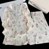 Pijama de cordero de dibujos animados con lunares por toda la prenda, conjunto de dos piezas de manga larga y pantalón largo para primavera y otoño para niñas, se puede usar fuera de casa