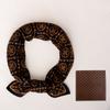 Novedad Primavera 2025 70 Pañuelos Pequeños de Seda Moda Femenina Para Viajar al Trabajo Protección Solar Pañuelo de Seda Estampado de Letras Pañuelo Cuadrado Pequeño Pañuelo de Seda Venta al por Mayor