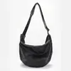 Bolso cruzado de cuero suave estilo minimalista para hombre y mujer, Bolso tipo dumpling de cuero suave negro de gran capacidad, Bolso de hombro versátil para el día a día