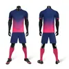 Venta directa de fábrica conjunto de uniforme de fútbol estudiantes de primaria y secundaria ropa de partido adulto niños Camiseta de entrenamiento de fútbol compra grupal se puede imprimir