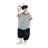 Conjunto de Verano para Niños: Conjunto sin mangas de rayas diagonales, Nuevo estilo de verano 2026, Conjunto de dos piezas de chaleco de moda urbana para bebé, Ropa para niños pequeños