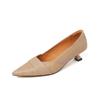 Couro de vaca de textura elegante 2024 outono salto fino salto médio pontiagudo de couro completo boca rasa sapatos nude para mulheres