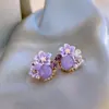 Brincos de Flor Roxa Micro-cravejados para Mulheres Super Bonitos Únicos Charmosos Brincos de Tarraxa Novo Estilo 2026 Este Ano Popular Venda Quente Acessórios de Brinco