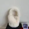 Otoño 2025 Nuevo Bolso Cubo de Moda Nicho Peluche Lindo Bolso de Mano para Mejorar la Apariencia Bolso de Mano Estilo Occidental Bolso Casual
