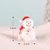 Paisagem miniatura de boneco de neve de Natal, arranjo em vaso com cena de neve, pequenas peças decorativas, pingente de chaveiro Papai Noel, presentes de resina, atacado