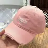 Boné de Baseball Desfiado Off-White Estilo Retrô Americano para Mulheres, Novo Chapéu de Aba Larga para Primavera e Verão para Rosto Grande, Boné Bico de Pato