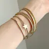 Pulsera Apilable de Múltiples Capas con Estrella Dorada Vintage Y2K Milenial Pulsera de Personalidad Hot Girl Diseño de Moda Accesorio Versátil para la Mano