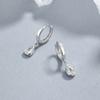 925 Prata esterlina em forma de gota brincos de zircão Mulheres simples em todos os jogos maré brinco personalidade high-end joias de orelha