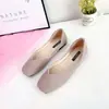 Zapatos Planos de Moda para Mujer Primavera 2025 Mocasines Elegantes para Dama Punta Cuadrada Estilo Retro Hada Shallow Zapatos de Abuela para Mujer
