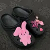Encantadores Charms de Peluche de Conejito Rosa Dulce para Zapatos de Otoño e Invierno, Clips Decorativos Desmontables para Zapatos