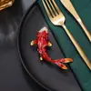 Nuevo Broche de Koi Rojo Estilo Chino Broche de Carpa de Aleación Femenina de Gama Alta con Goteo de Aceite Accesorios de Pin para Traje