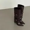 Hebilla de Cinturón Metálica Puntiaguda Remaches Botas Vaqueras Western Retro Tacones Altos Botas de Tubo Largo de Caballero Sexy Botas para Mujer