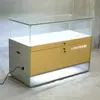 Mostrador de teléfono móvil productos de vidrio personalizados fabricante vitrina comercial gabinete de pared de madera gabinete de hierro con pintura horneada partición de rincón de joyería