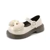 Sapatos de Salto Baixo Infantis 2026 Primavera e Verão Novo Estilo Sapatos de Princesa com Laço Moda Diária Estilo Coreano Casual Sapatos Pequenos de Couro para Meninas