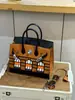 Bolso Birkin de Casa Pequeña de Gama Alta con Patrón de Cocodrilo y Contraste de Color, Nuevo Bolso de Hombro Cruzado de Moda Primavera/Verano 2026