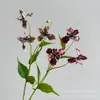 Pintura al óleo de flor artificial con tres iris pequeños, Exhibición de alta calidad para escaparate de centro comercial con arreglo floral, Decoración para el hogar temática de Alicia