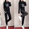 Ropa para Mujer Tallas Grandes 2026 Traje Deportivo Casual para Mujer Otoño Nueva Moda Sudadera Blanca Conjunto de Dos Piezas Venta al por Mayor Transfronteriza