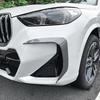 Adecuado para Bmw X1 U11 m Sport 2023+ Ventilación de Cuchilla de Aire Delantera Calcomanía de Coche Accesorios de Modificación Exterior