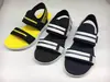 Sandálias esportivas de verão para casais, masculinas e femininas, novo estilo casual, planas, antiderrapantes, sapatos de praia, primeira geração de cabelo