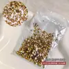 Bolsa de Accesorios de Arte de Uñas de Pedrería de Fondo Plano de Colores, Tamaños Mixtos, Pedrería Redonda Pequeña Blanca Transparente Súper Brillante para Arte de Uñas DIY