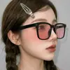 Gafas de sol de marco generoso de moda con clavo de arroz retro, nueva personalidad, parasol de ocio, espejo retro literario, espejo plano anti-luz azul