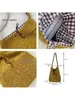 Bolso Bandolera de Felpa Suave Huangguoshu Otoño e Invierno Nuevo Bolso Cubo Gran Capacidad Bolso de Mano Tote para Estudiante