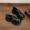 Sapatos JK de couro com salto plataforma grossa para aumentar a altura feminina, novos mocassins retrô de sola macia versáteis 2026