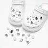 2026 Moda Nuevo Versátil Zueco de Oso con Cuentas Accesorios para Zapatos DIY Dijes Desmontables para Zapatos Hebillas de Zapatos de Alta Gama