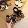 Zapatillas de entrenamiento alemanas de suela gruesa con estampado de leopardo para mujer, nuevo modelo versátil otoño 2026, zapatos deportivos casuales para mujer, zapatillas Forrest Gump súper populares