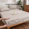 Sábana Bajera de Lino Tela Gruesa Pieza Única Modelo Nuevo 2026 Cubre Cama de Cobertura Total Protector de Colchón Juego de Sábanas Antideslizantes Tres Piezas