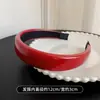 Tiara de Couro Vermelho para Mulheres, Estilo de Luxo, Tiara de Coroa Alta para Uso Diário, Grampo para Outono e Inverno, Ano Novo, Realça a Tez
