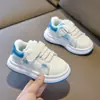 Zapatillas Infantiles de Primavera y Otoño Zapatos Blancos para Niños y Niñas Zapatos Casuales para Niños Pequeños Zapatos de Bebé Impermeables de 1 a 6 Años Zapatillas de Correr
