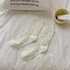 Calcetines de Algodón Puro para Mujer Primavera Verano Lunares Rayas Calcetines de Media Pantorrilla Estilo JK Japonés Calcetines Afelpados Estilo Coreano Encaje Suaves Amigables con la Piel Postparto