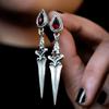 Moda Gótica Retro Transfronteriza Europea y Americana Personalidad Pendientes de Rubí Pendientes de Espada Diarios Versátiles Venta al por Mayor