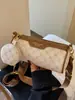 Bolso Boston de Cadena con Diseño de Nicho Estilo Francés para Mujer, Nuevo Modelo Verano 2026, Bolso Cruzado Cilíndrico Texturizado de Alta Calidad