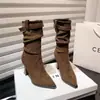 Botas de tacón alto puntiagudas de 7 cm tipo slouch Versátiles 2026 Nuevo estilo de invierno Botas de tacón grueso ajustadas con hebilla de cinturón Elegantes botas hasta la mitad de la pantorrilla